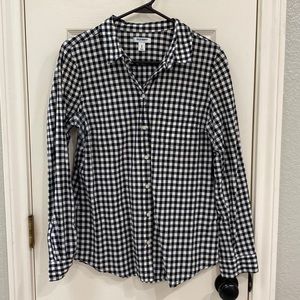 Old Navy black and white plaid shirt.